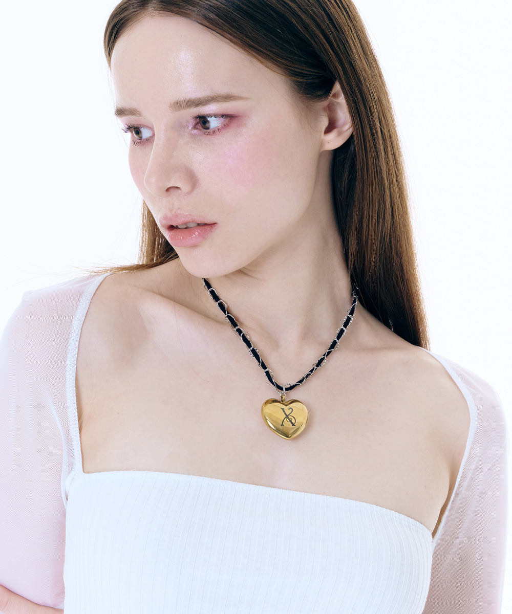 GIANT LUV NECKLACE_GOLD